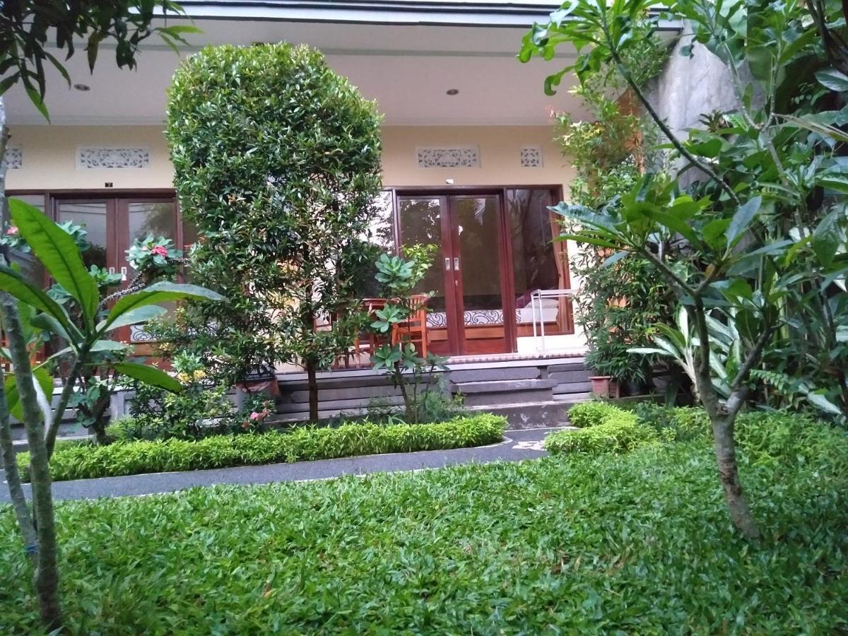 Hotel Uma Taman House Ubud Exterior foto