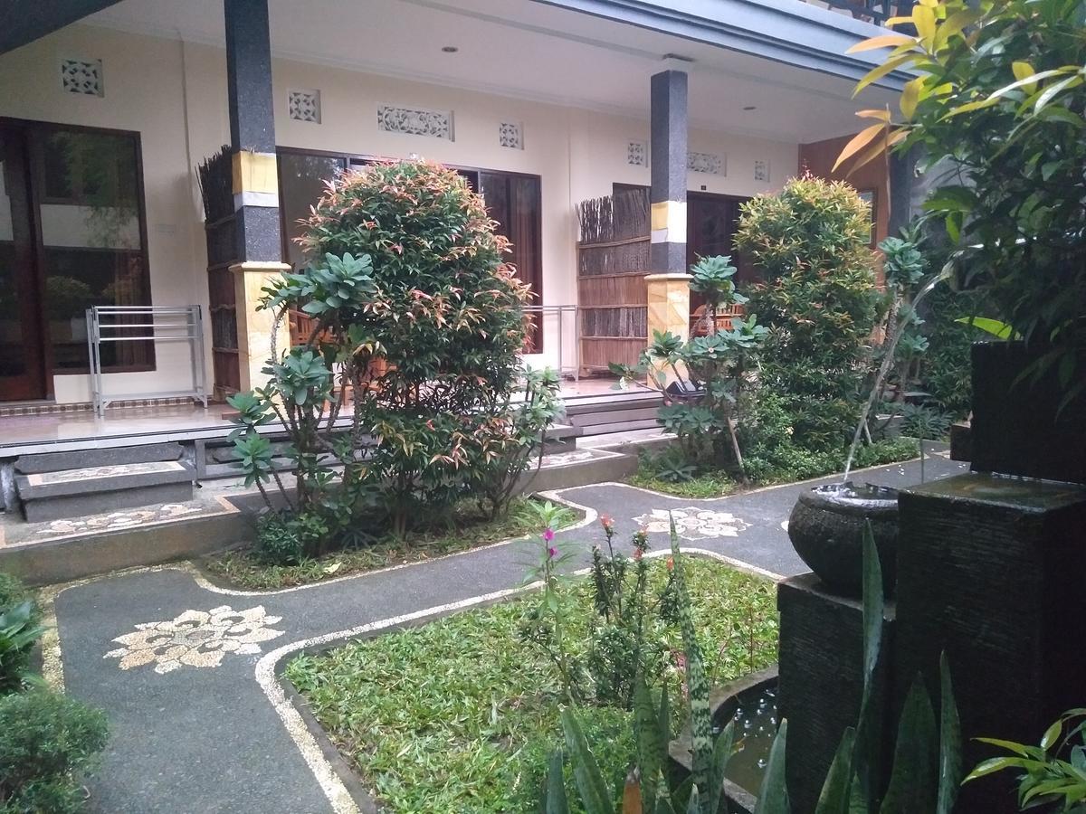 Hotel Uma Taman House Ubud Exterior foto