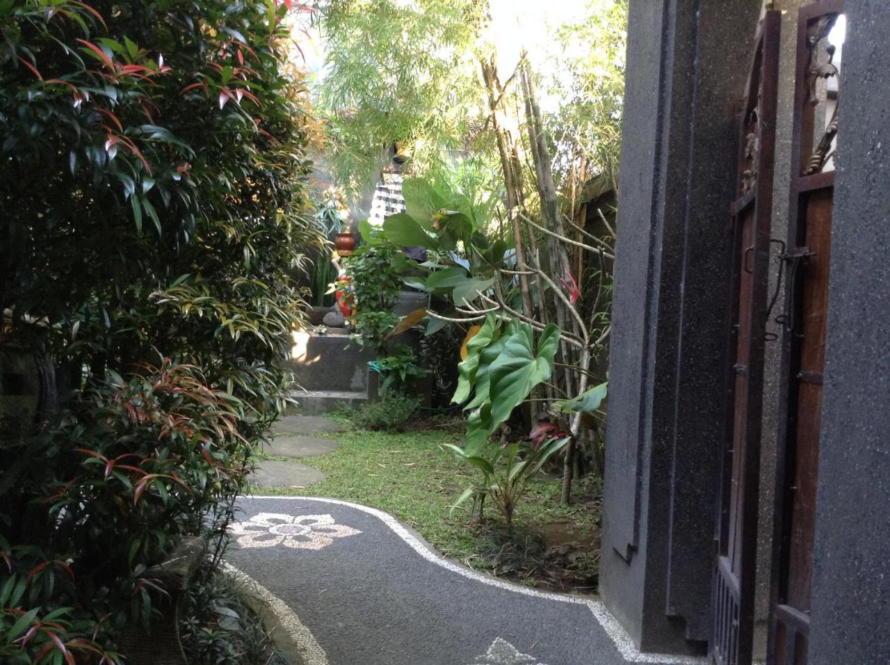 Hotel Uma Taman House Ubud Exterior foto